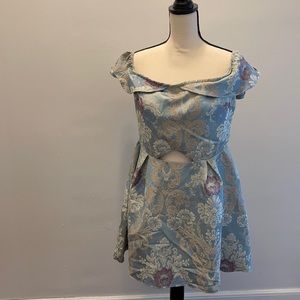 CUTE OFF THE SHOULDER SUMMER DRESS!